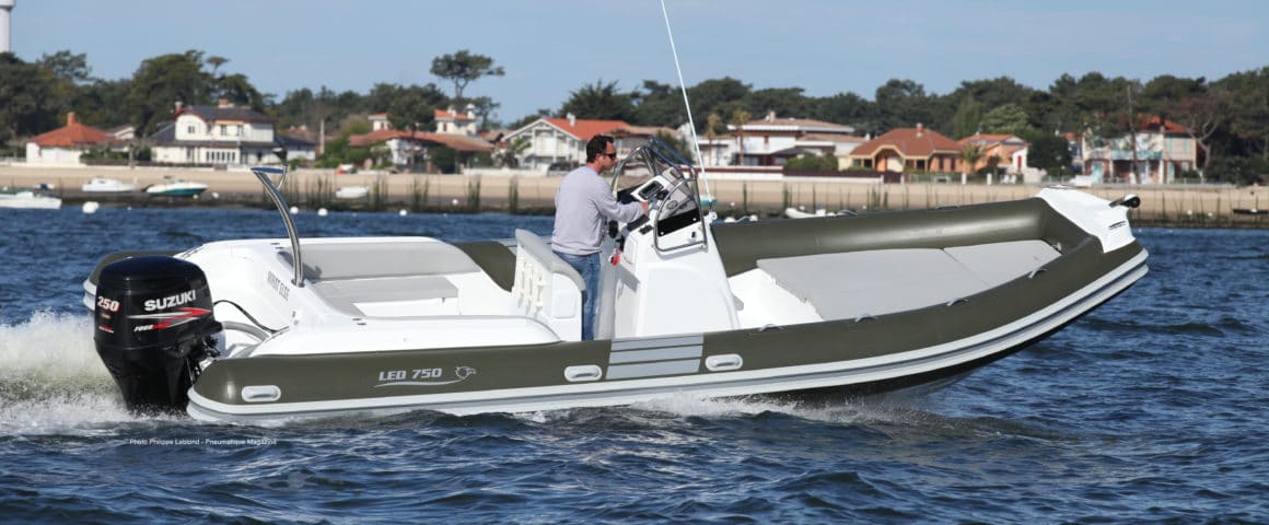 NAUTICA LED - 750GS-XL