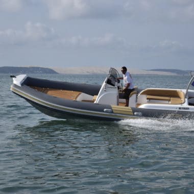NAUTICA LED - 750GS-XL