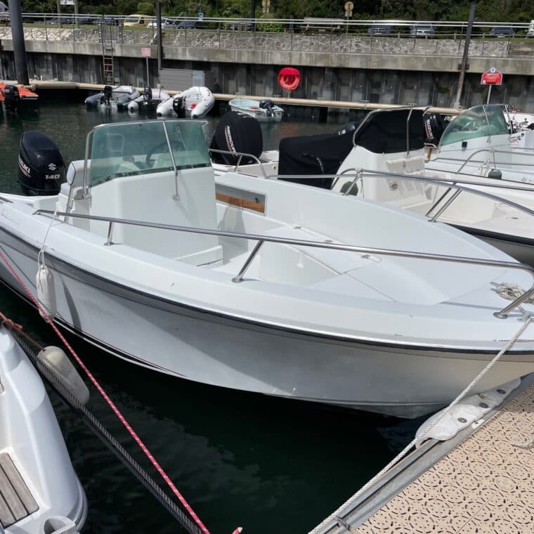 Autres bateaux - A VENDRE – CAP CAMARAT 575